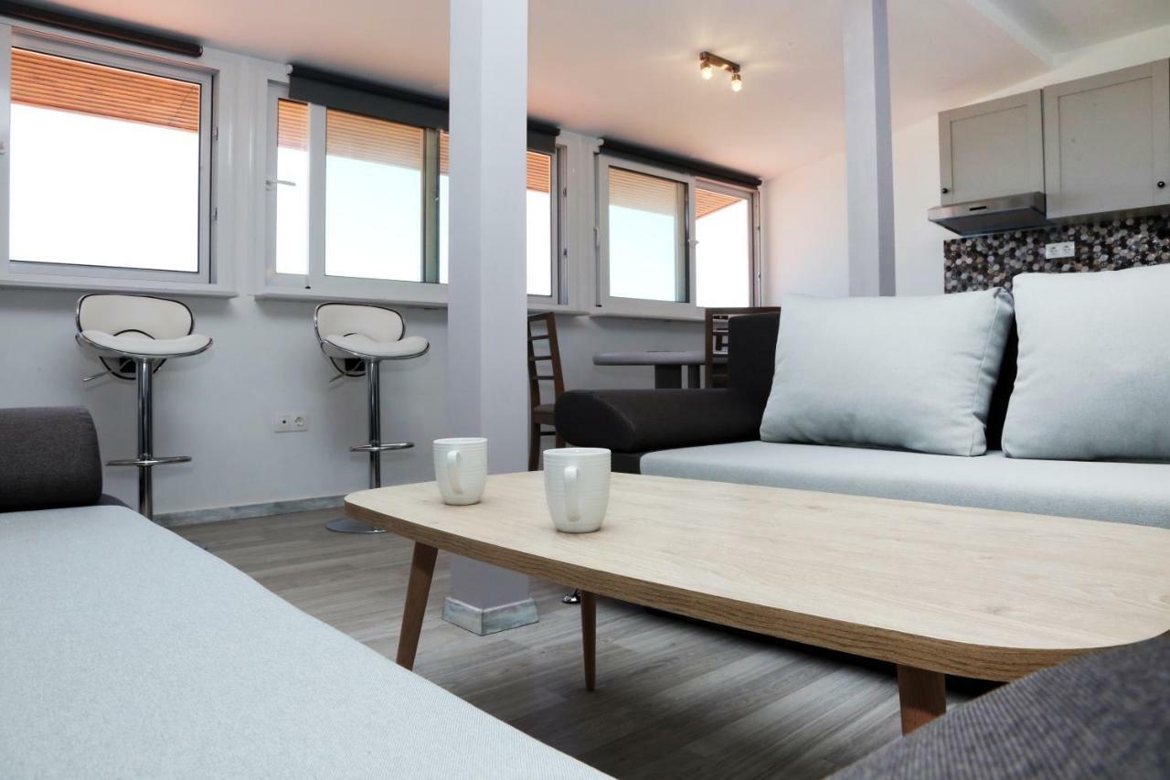 Ermioni Apartments Vrasná المظهر الخارجي الصورة